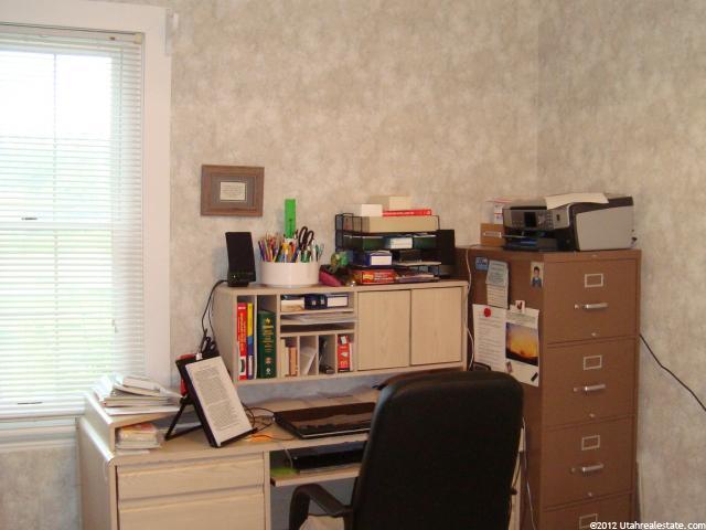 173 W 600 S, Logan, UT 84321 — photo 9