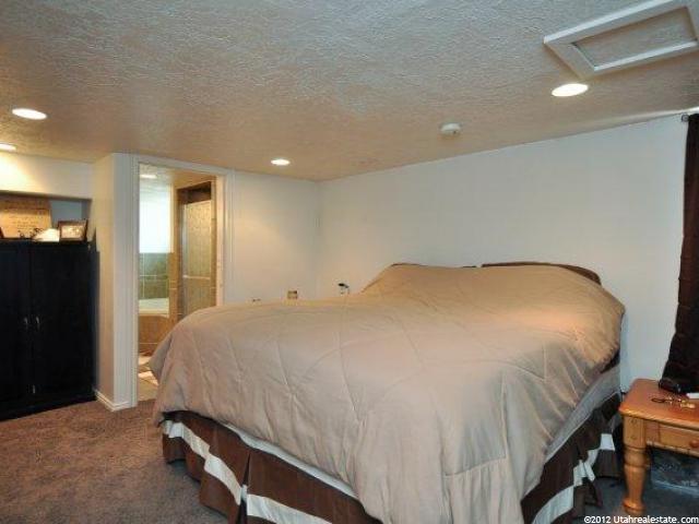 4893 S 3100 W, Roy, UT 84067 — photo 11