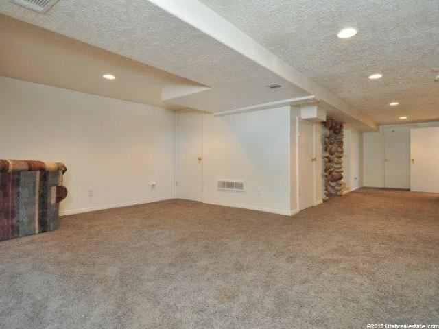 4893 S 3100 W, Roy, UT 84067 — photo 12