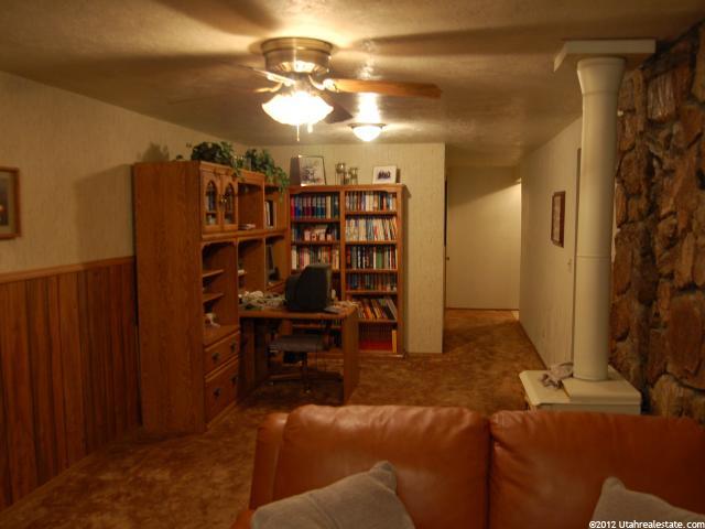 879 E 2850 N, North Ogden, UT 84414 — photo 11
