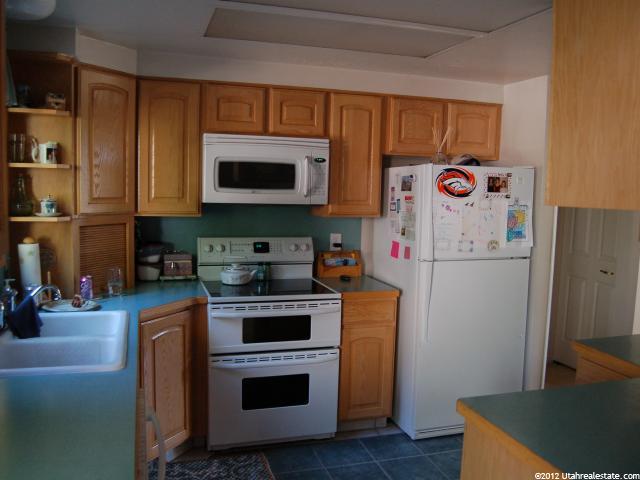 879 E 2850 N, North Ogden, UT 84414 — photo 4