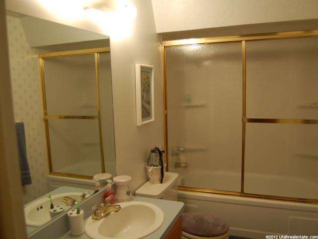 879 E 2850 N, North Ogden, UT 84414 — photo 9