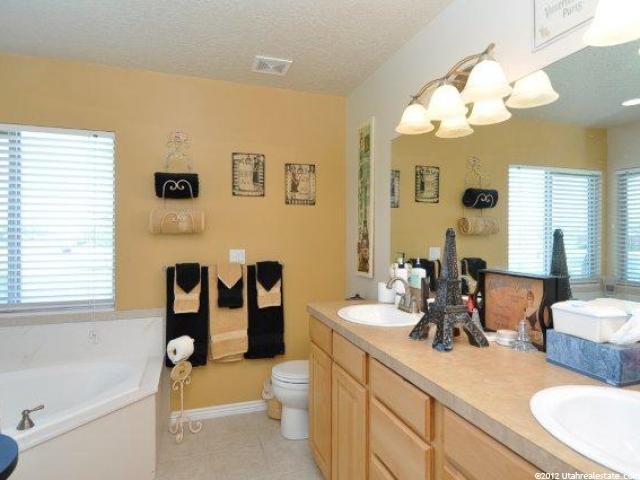 564 N 2750 W, West Point, UT 84015 — photo 7