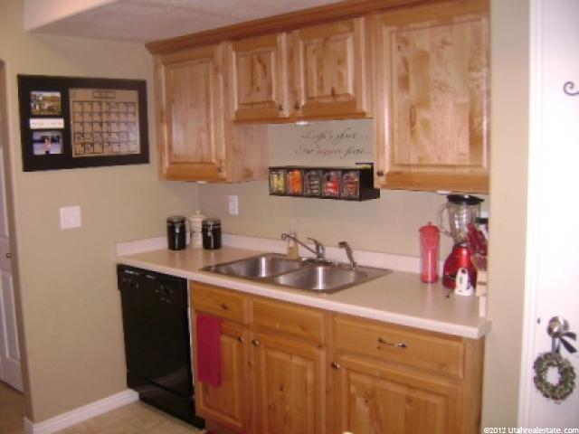 652 W 800 N #121, Clinton, UT 84015 — photo 6