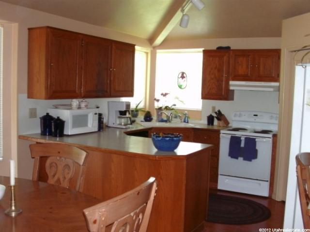 1915 E 1275 N, Layton, UT 84040 — photo 2