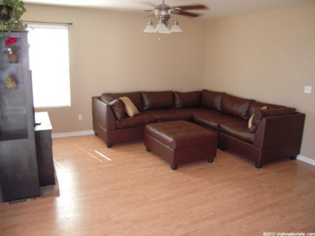 752 E 1950 S, Clearfield, UT 84015 — photo 9