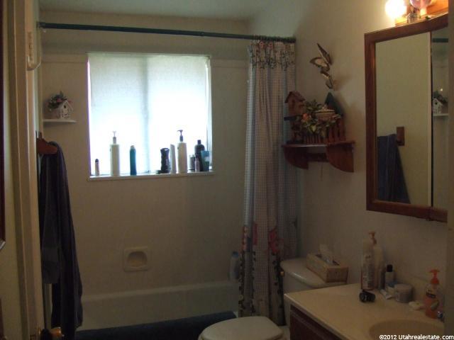5898 S 3000 W, Roy, UT 84067 — photo 4