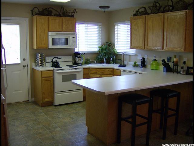 240 Sunstone Cir, Logan, UT 84321 — photo 2