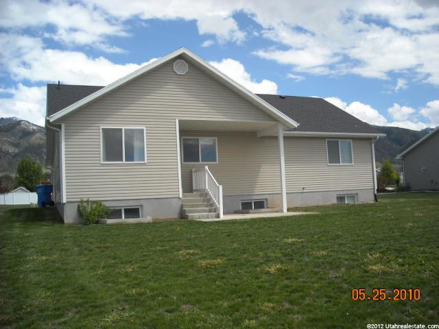 319 Meadow Ln, Providence, UT 84332 — photo 2