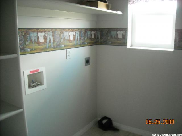 319 Meadow Ln, Providence, UT 84332 — photo 10