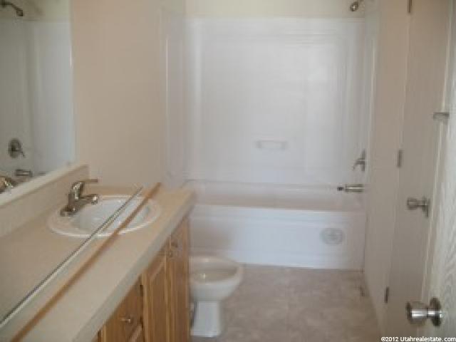 4770 S 1500 E, Vernal, UT 84078 — photo 6