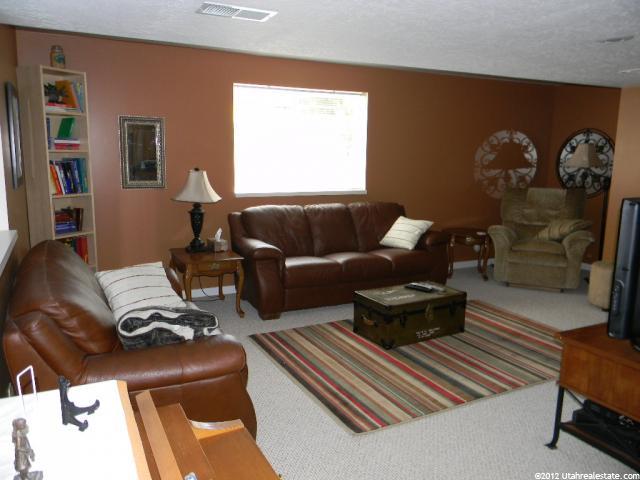 537 E 2450 N, North Ogden, UT 84414 — photo 12