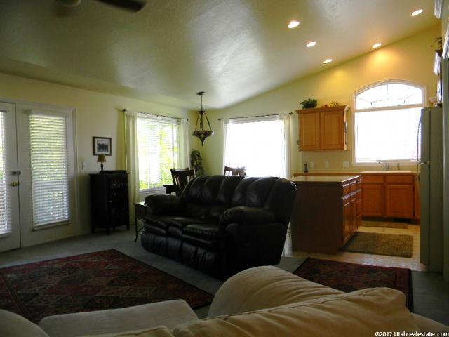 537 E 2450 N, North Ogden, UT 84414 — photo 3