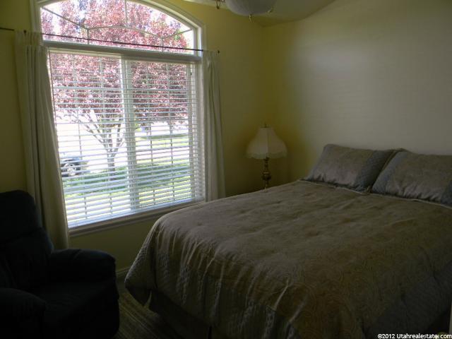 537 E 2450 N, North Ogden, UT 84414 — photo 10