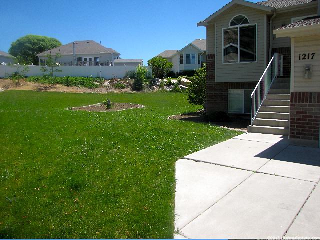 1217 N Jackson Ave, Ogden, UT 84404 — photo 3