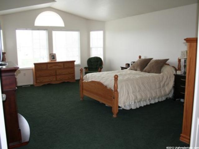 2877 W 2175 N, Clinton, UT 84015 — photo 6