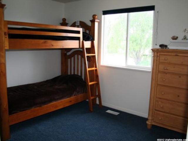 2877 W 2175 N, Clinton, UT 84015 — photo 10
