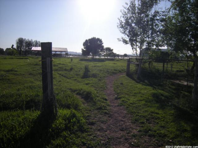 6454 S 9000 E, Jensen, UT 84035 — photo 8