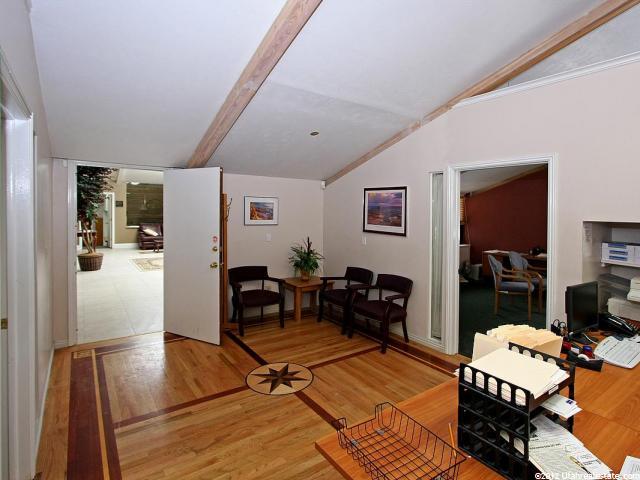 2091 E Murray Holladay Rd, Holladay, UT 84117 — photo 8