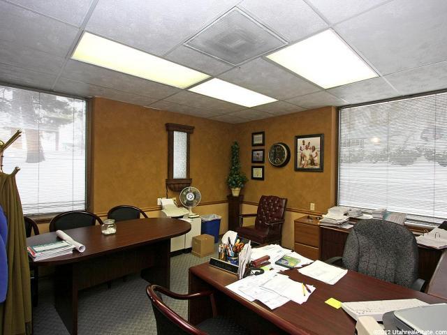 2091 E Murray Holladay Rd, Holladay, UT 84117 — photo 9