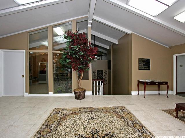 2091 E Murray Holladay Rd, Holladay, UT 84117 — photo 10