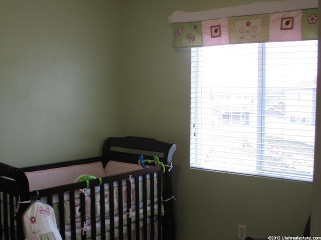 652 W 800 N, Clinton, UT 84015 — photo 4