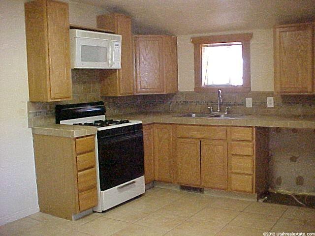 11 S 100 E, Mayfield, UT 84643 — photo 3