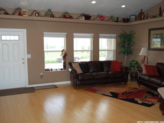 46 W 7400 S, Paradise, UT 84328 — photo 3