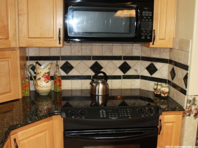 3203 E 1300 N, Layton, UT 84040 — photo 3