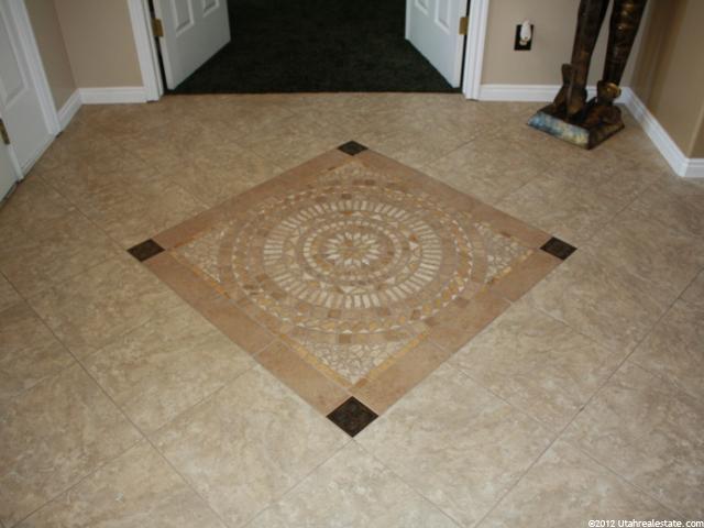 3203 E 1300 N, Layton, UT 84040 — photo 10