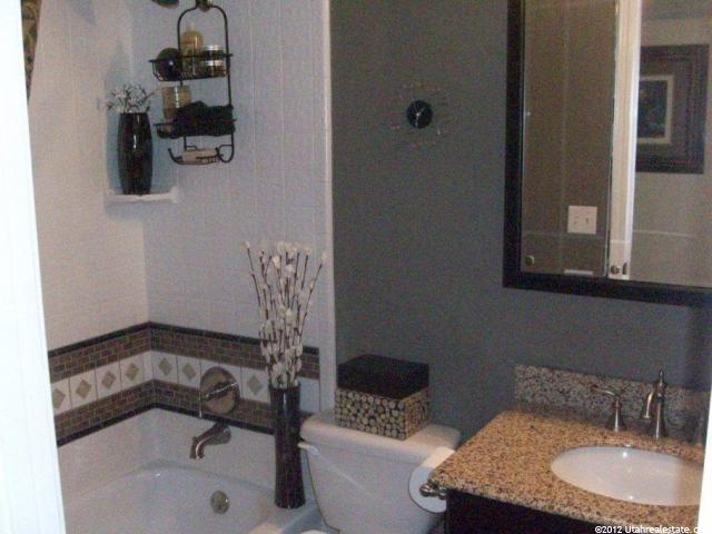 12232 S Laurel Chase Dr, Riverton, UT 84065 — photo 8