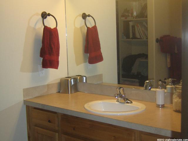 1384 S 4350 W, Syracuse, UT 84075 — photo 8