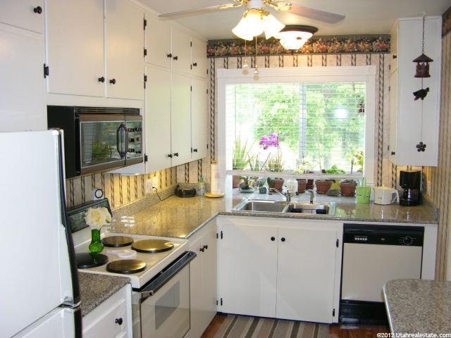 745 N Hillcrest Ave, Logan, UT 84341 — photo 2