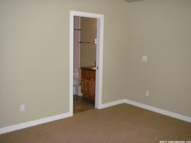 2047 N Evans Cove Loop, Layton, UT 84041 — photo 5