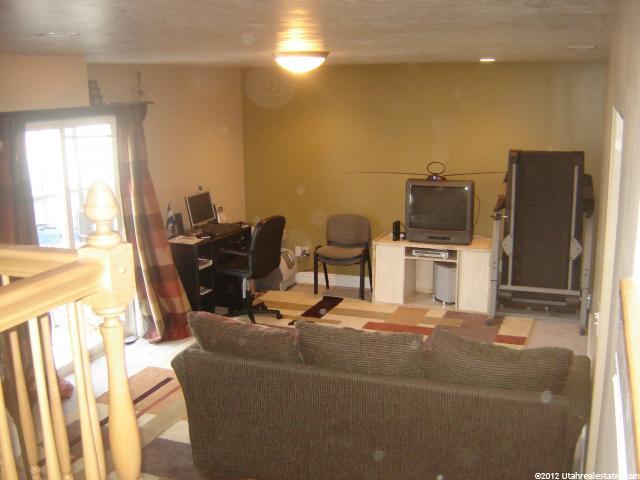 908 N Mountain View Dr, Centerville, UT 84014 — photo 7