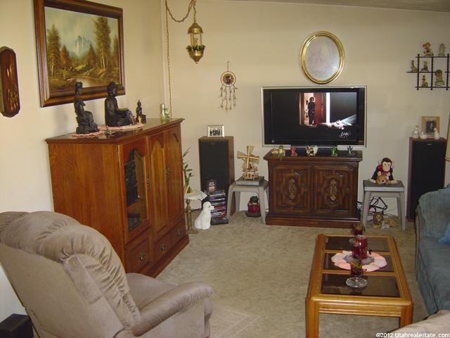 1484 N Sherma Ave, Layton, UT 84041 — photo 3
