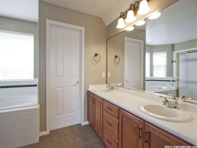 2735 E Glenn Abbey Cir, Sandy, UT 84093 — photo 11