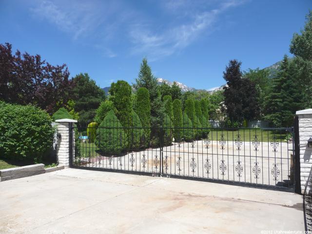24 Rollingwood Ln, Sandy, UT 84092 — photo 9