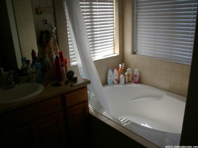 8033 S 100 E, Sandy, UT 84070 — photo 6