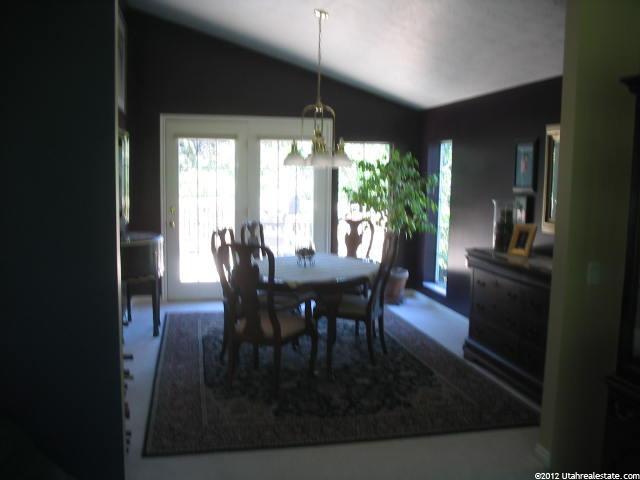 4207 S Skyline Dr, Ogden, UT 84403 — photo 4