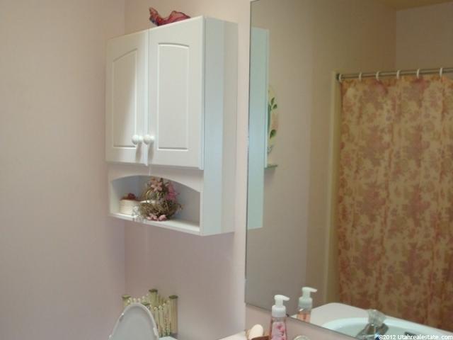 544 W 3650 N, Pleasant View, UT 84414 — photo 11