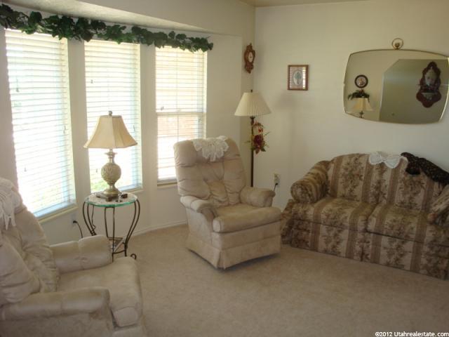 544 W 3650 N, Pleasant View, UT 84414 — photo 3