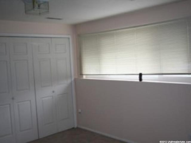 5592 S 3975 W, Roy, UT 84067 — photo 8