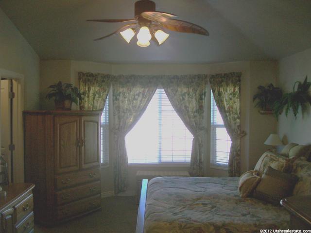 4488 S 3475 W, West Haven, UT 84401 — photo 5