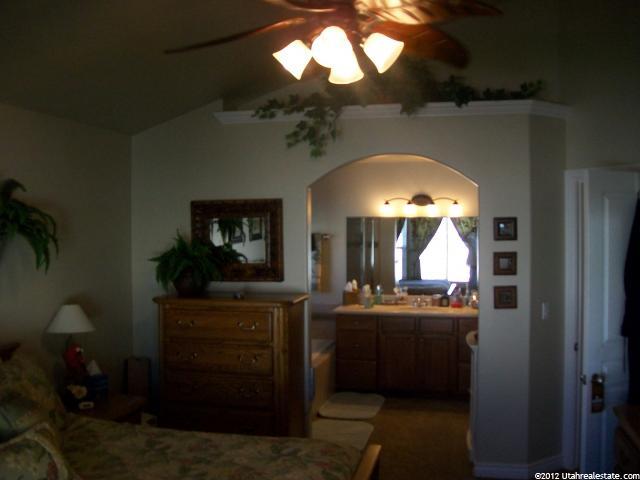 4488 S 3475 W, West Haven, UT 84401 — photo 6