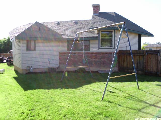 498 E 1200 N, Logan, UT 84341 — photo 3