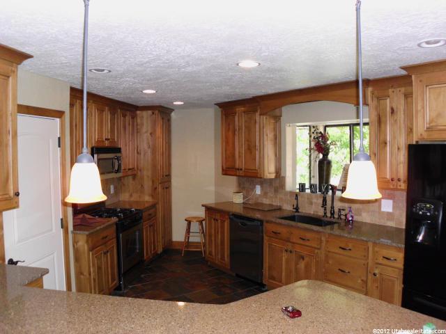 498 E 1200 N, Logan, UT 84341 — photo 7