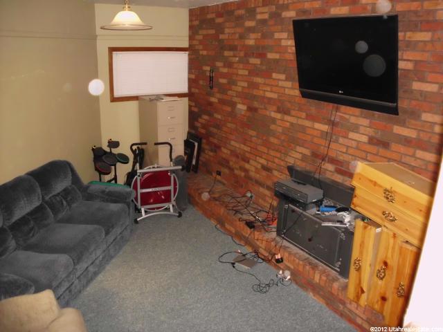 498 E 1200 N, Logan, UT 84341 — photo 8