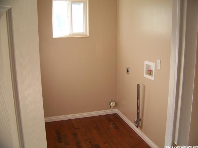 363 N Ann, Clearfield, UT 84015 — photo 4