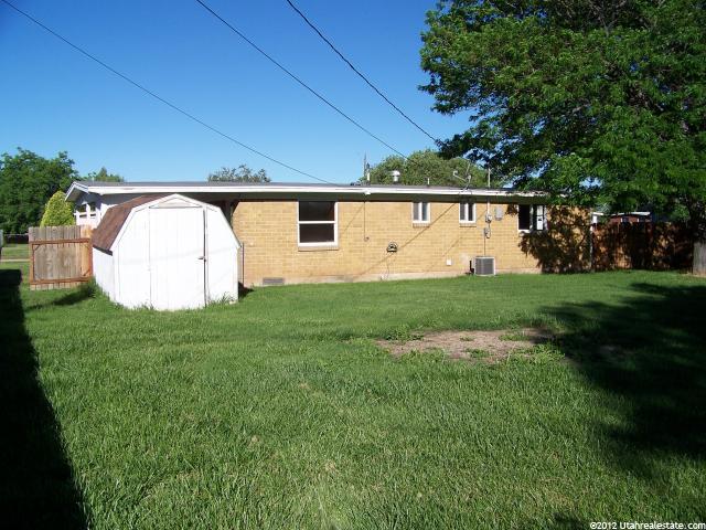 363 N Ann, Clearfield, UT 84015 — photo 8